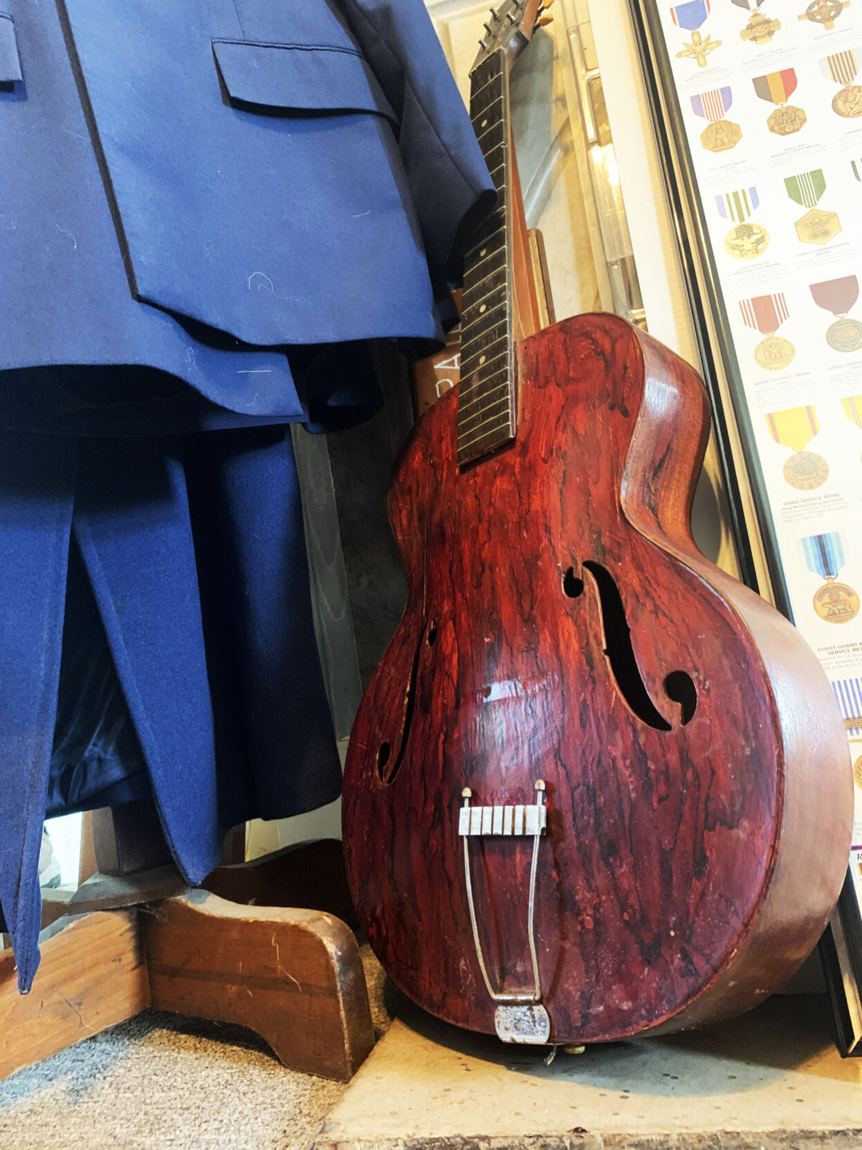 Mount Pleasant Man Who May Be Wisconsin's Oldest World War II Vet, Dies At 106 Santo Bencriscuto's Guitar